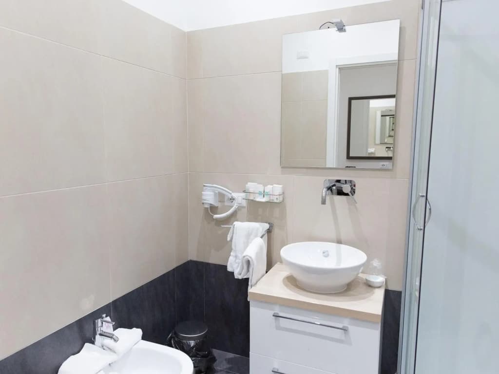 Venustas Hotel - photo 9