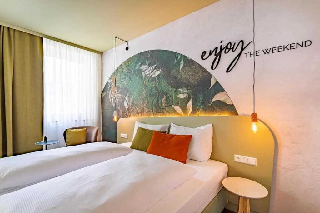 The Weekend Hotel - photo 39