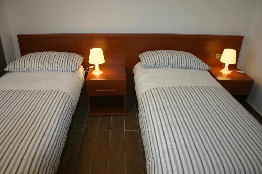 Vittoria Guest House - photo 1