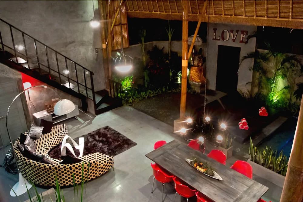 Esha Villa Oberoi - photo 14