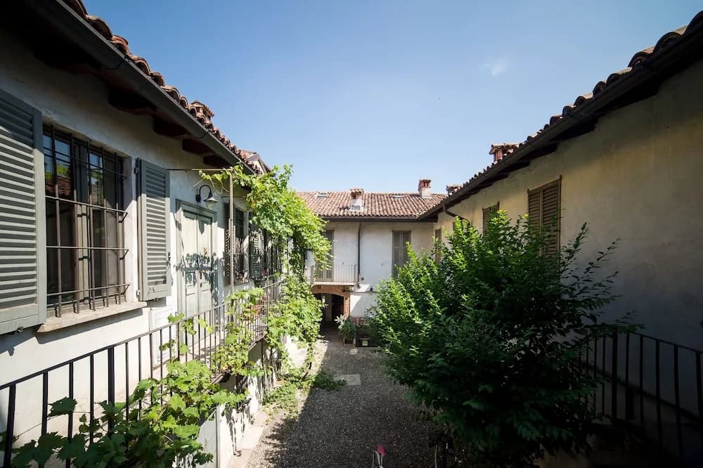 HbHall - Navigli 2 Apartment - photo 11