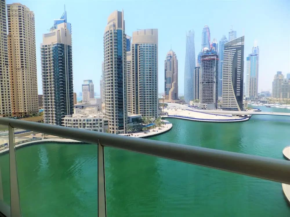 Fully Furnished 1BR with Balcony & Marina View - MRVW - photo 7