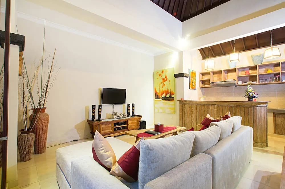 Villa Arushi II - main photo