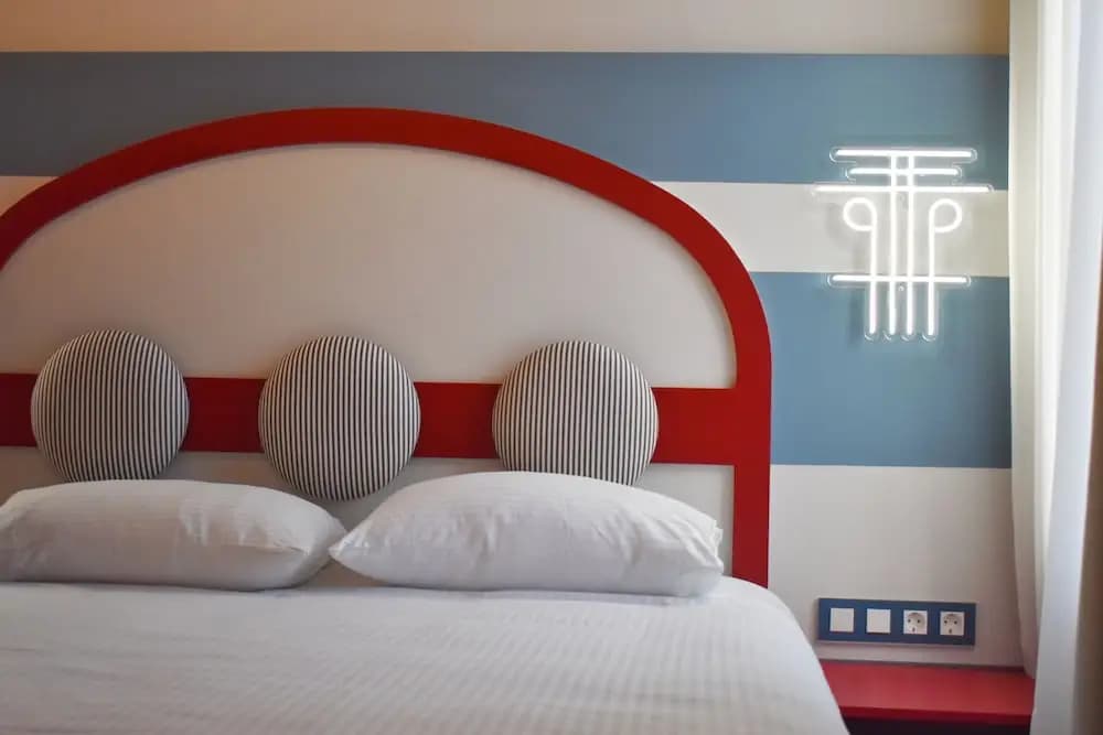 MEDLEY Conceptual Living & Spa - photo 4