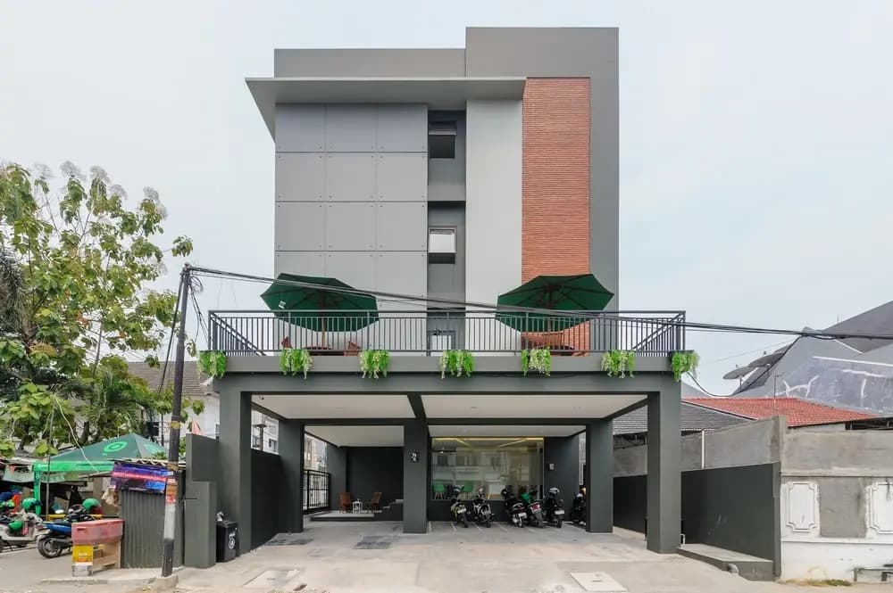 Urbanview Greenville Jakarta - photo 5