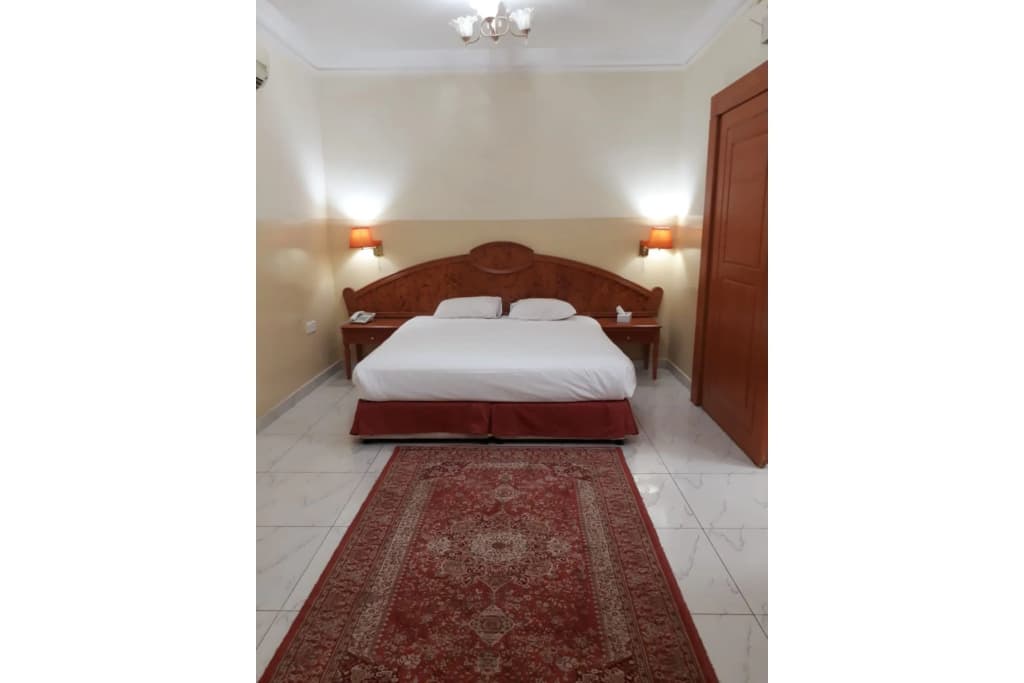 Super OYO 152 Manam 1 Hotel Apartment - photo 3