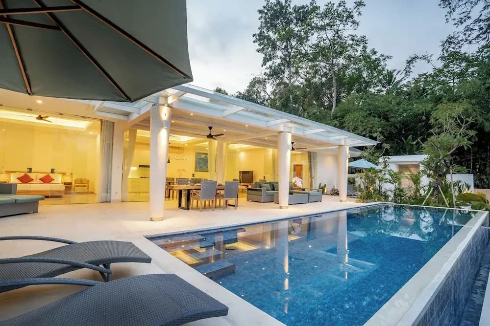 AR Villa Sayan - photo 11