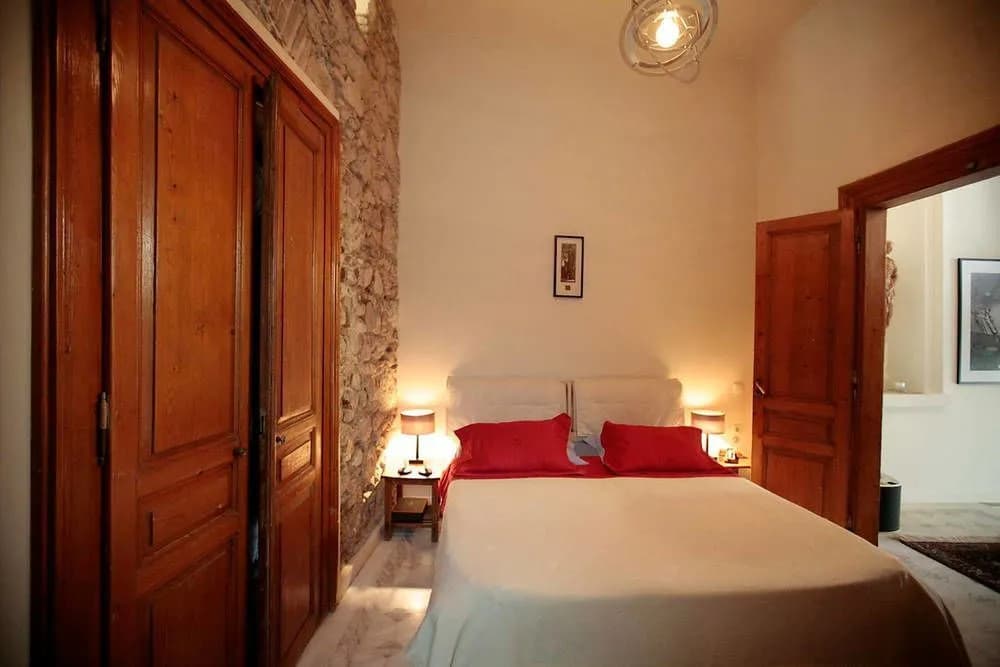 Unique neoclassical house under Acropolis - photo 3