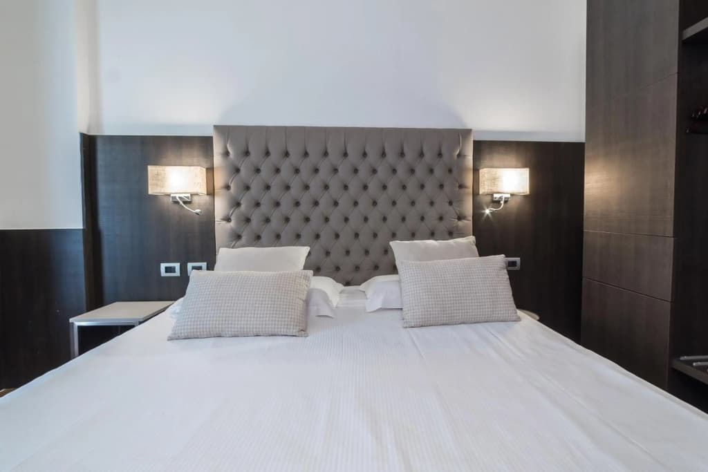 hotel mythos - photo 3