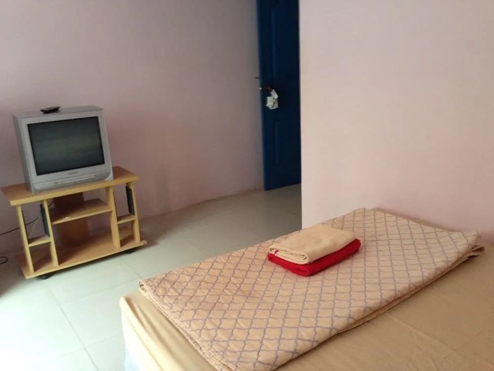 Friendly Guesthouse - photo 6