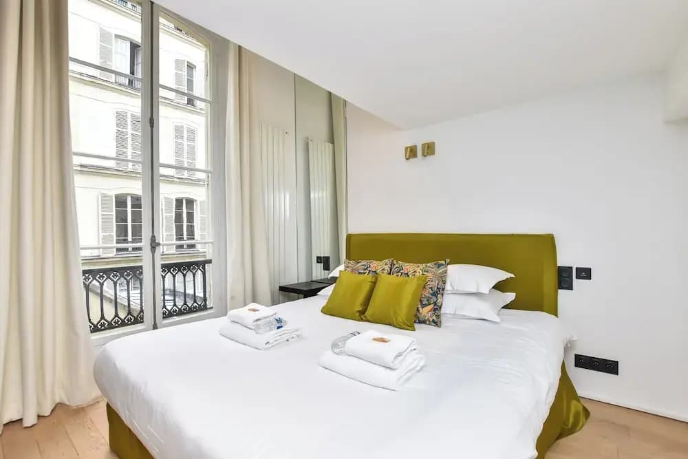 Luxurious Apartment - 6P- Madeleine/st Honore - 1D - photo 1