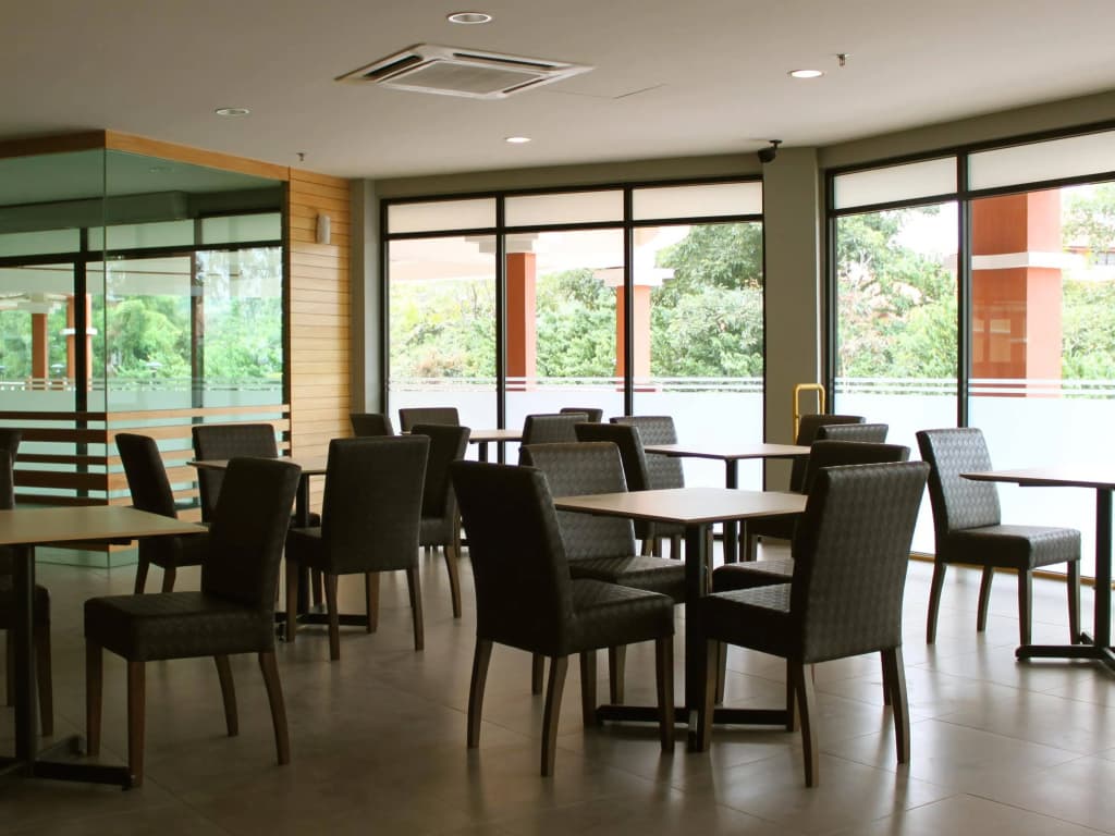 Roof Garden Hotel - main photo