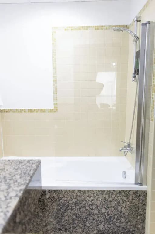 Deluxe Furnished 2br On Jbr With Balcony - photo 9