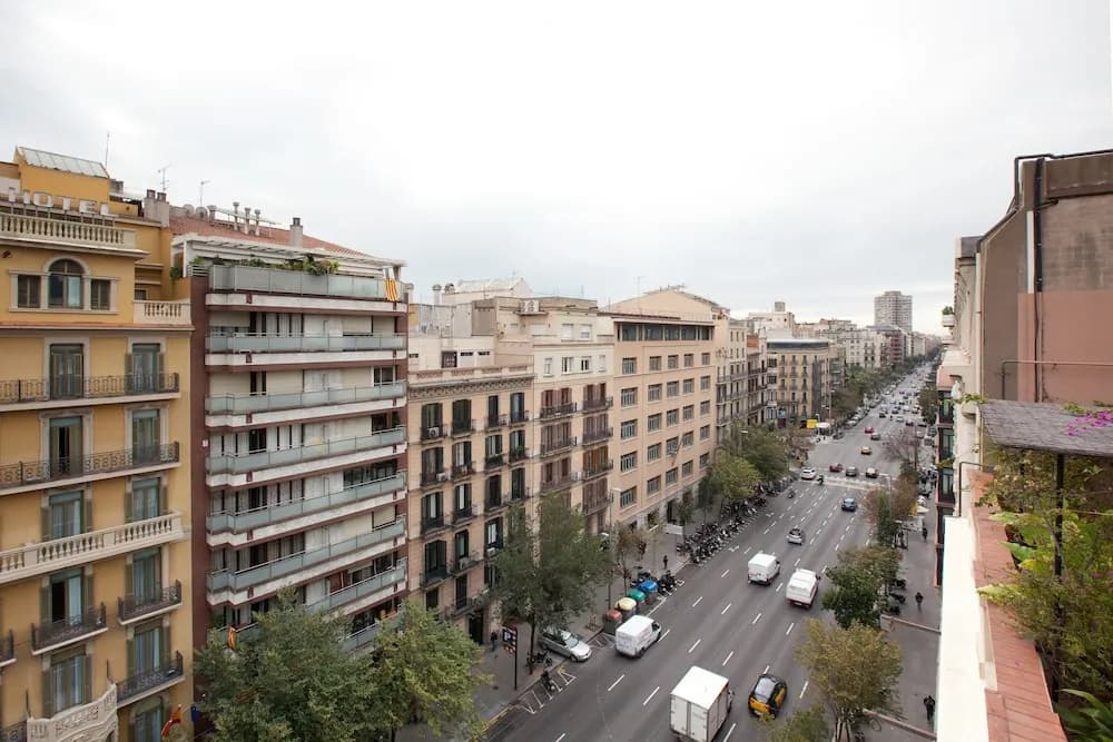 Barnapartments Rambla Cataluña - photo 10