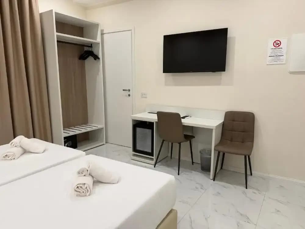Hotel Margot - photo 12