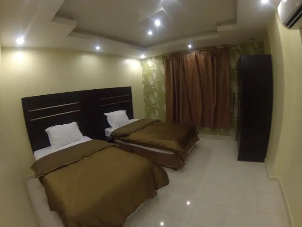 Town View Hotel - photo 3