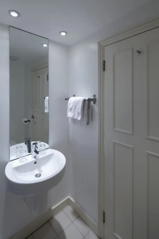 B+B Belgravia - photo 8