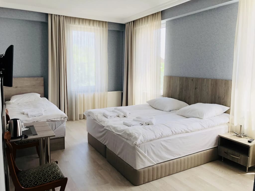 Hotel Kenari - photo 2