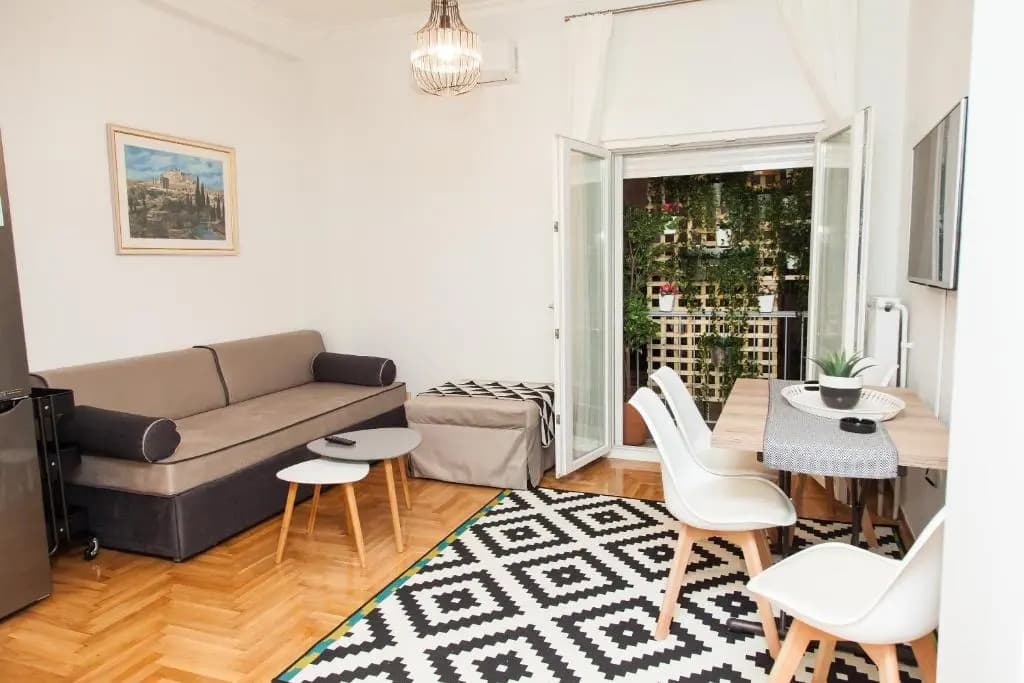 Luxury Apartment In Central Kolonaki - photo 2