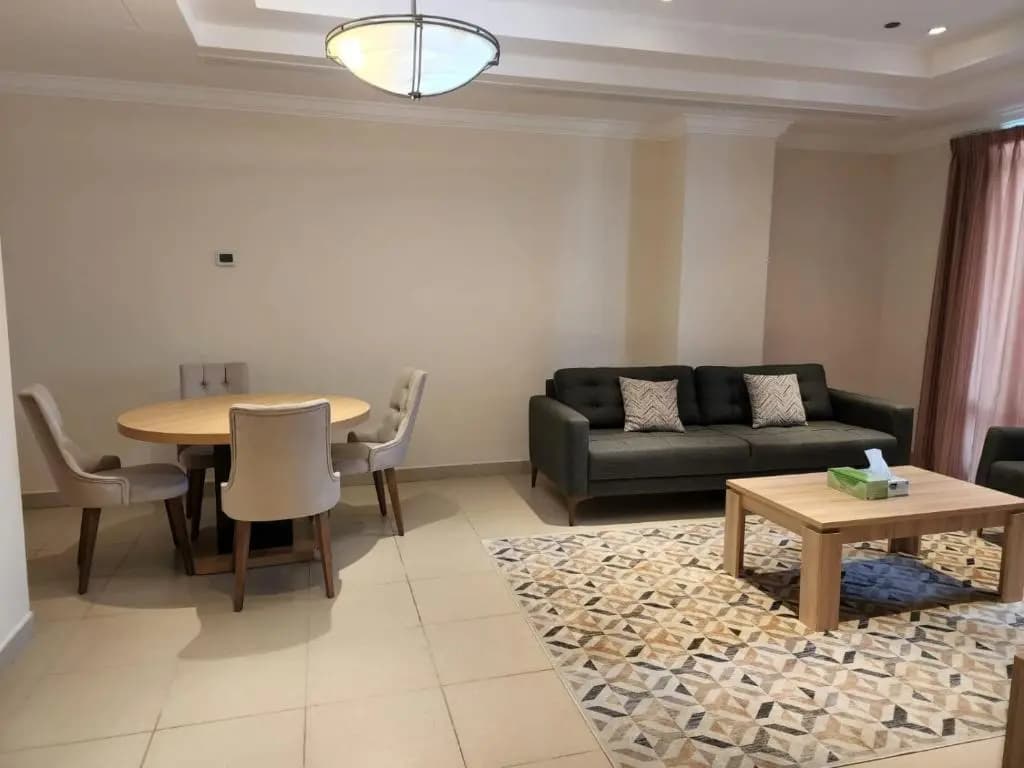 Lovely One Bedroom Apartment Porto Arabia, The Pearl Qatar - photo 1