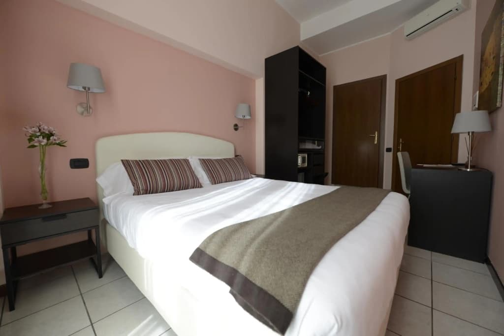Hotel Florence Milano - photo 6