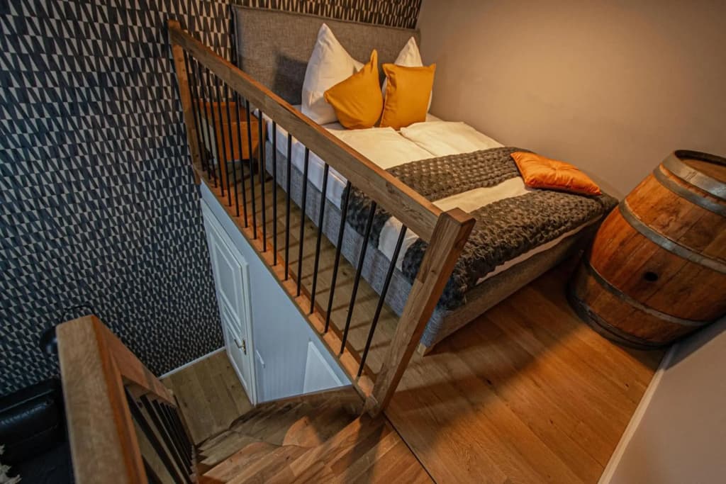 Main train station apartment close to the the Main Square! - photo 4