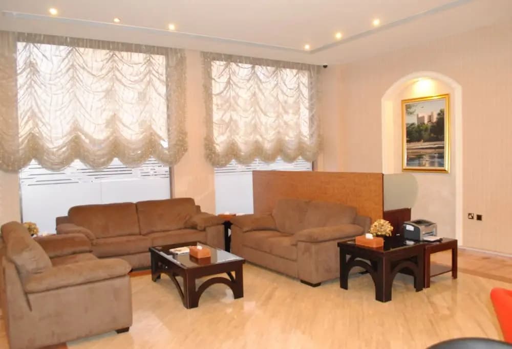 Capital O 155 Dmas Hotel - photo 6