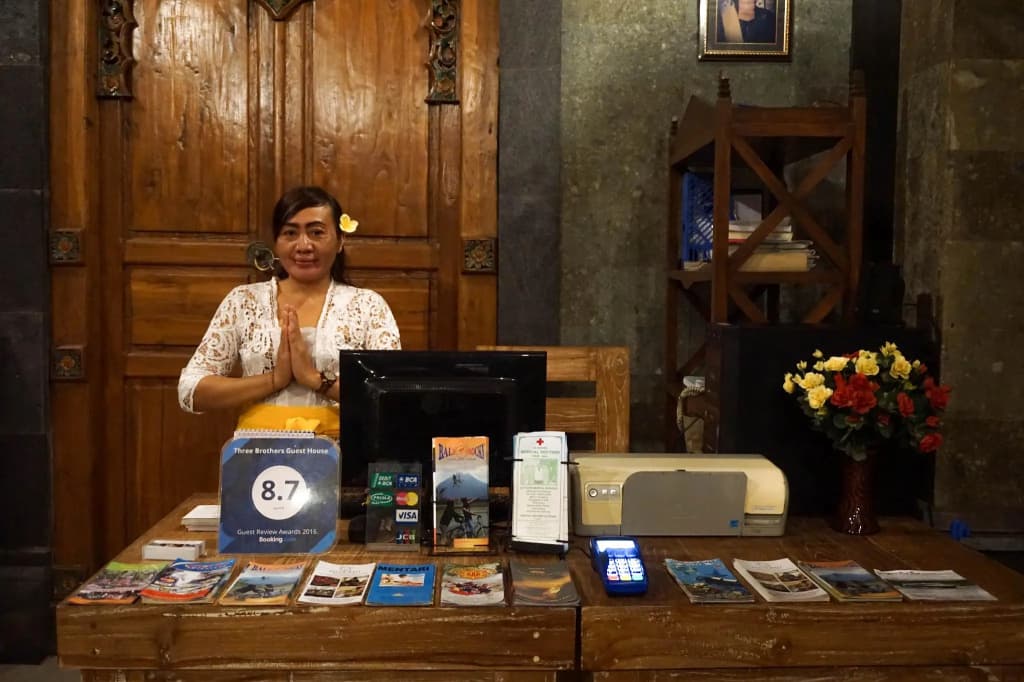 Three Brothers Guest House - photo 8