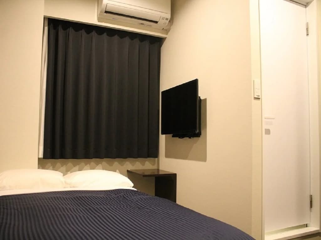 Hotel LiVEMAX Umeda Nakatsu - photo 3