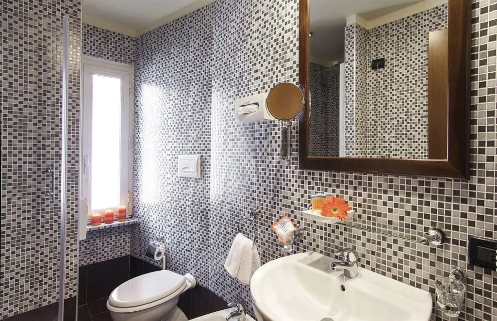 Hotel Tuscolana - photo 8
