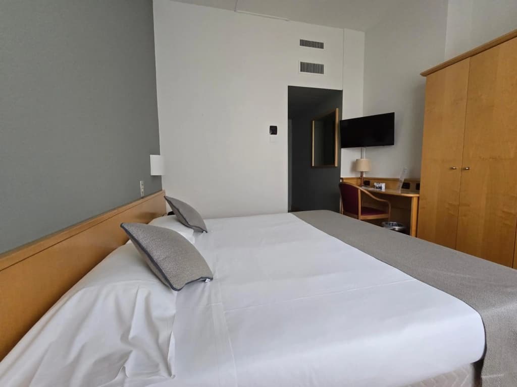 Mokinba Hotels Sant'Ambroeus - photo 4