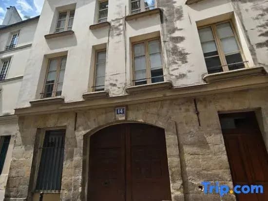 Notre Dame 3-Min Walk-Elegant Studio - photo 5