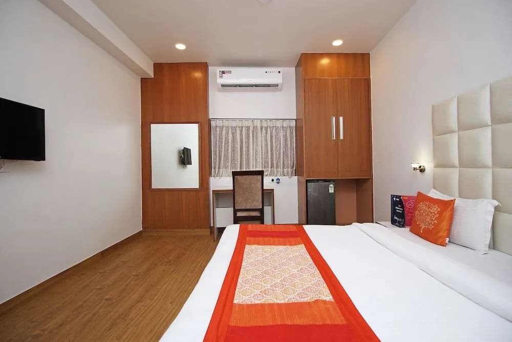Capital O 18777 Chanson Hotels - photo 4