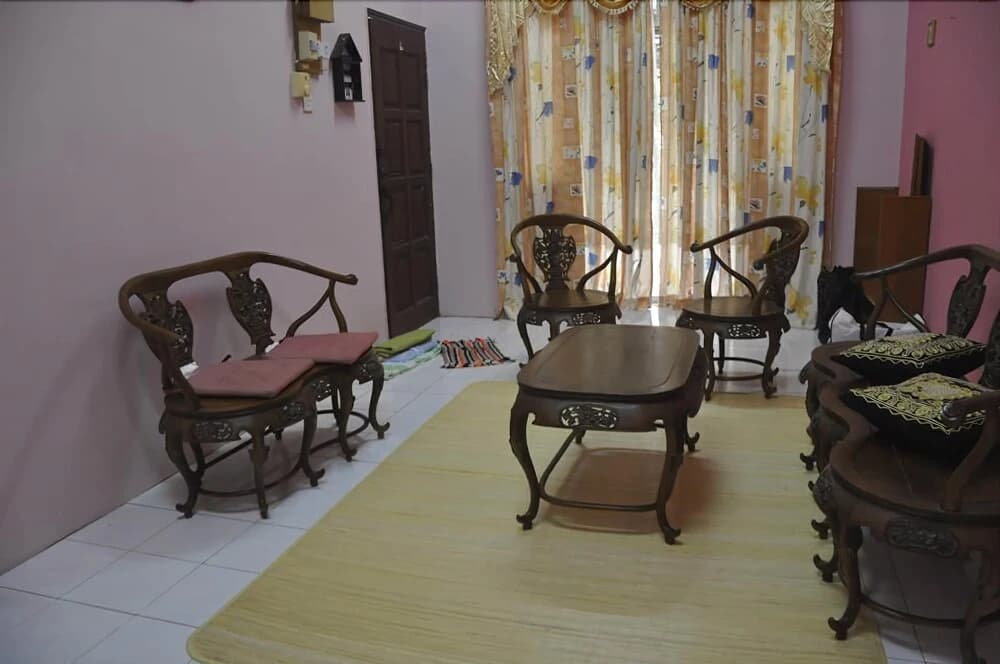A'isy Rest House - photo 14