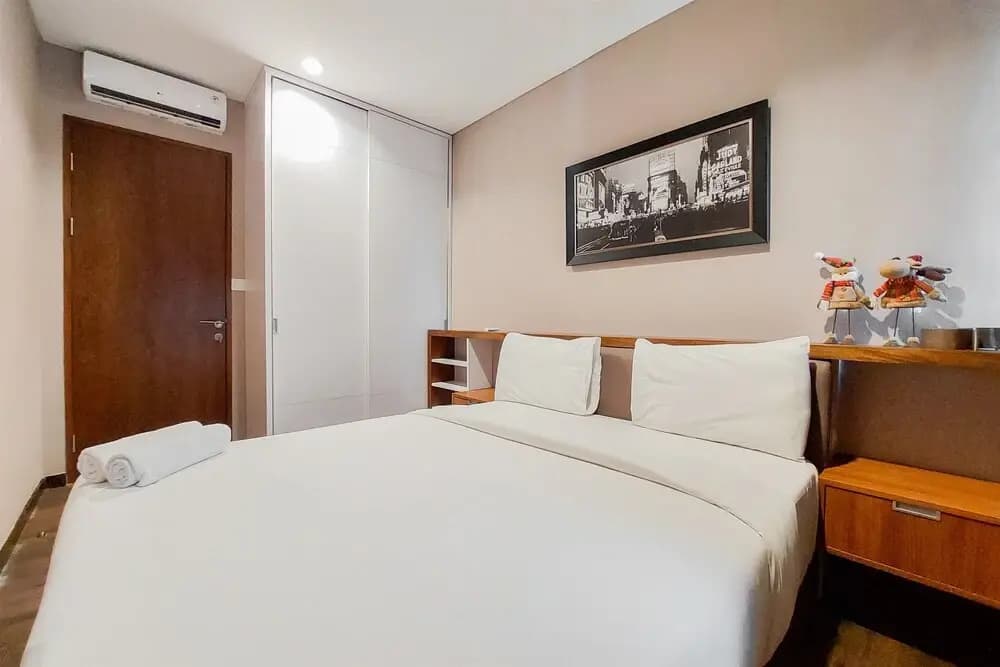Stylish and Luxury 2BR Apartment in Veranda Residence Puri - photo 4