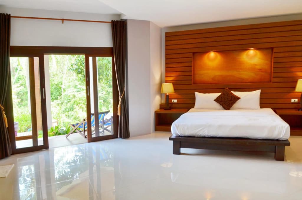 Lanta Intanin Resort - photo 5