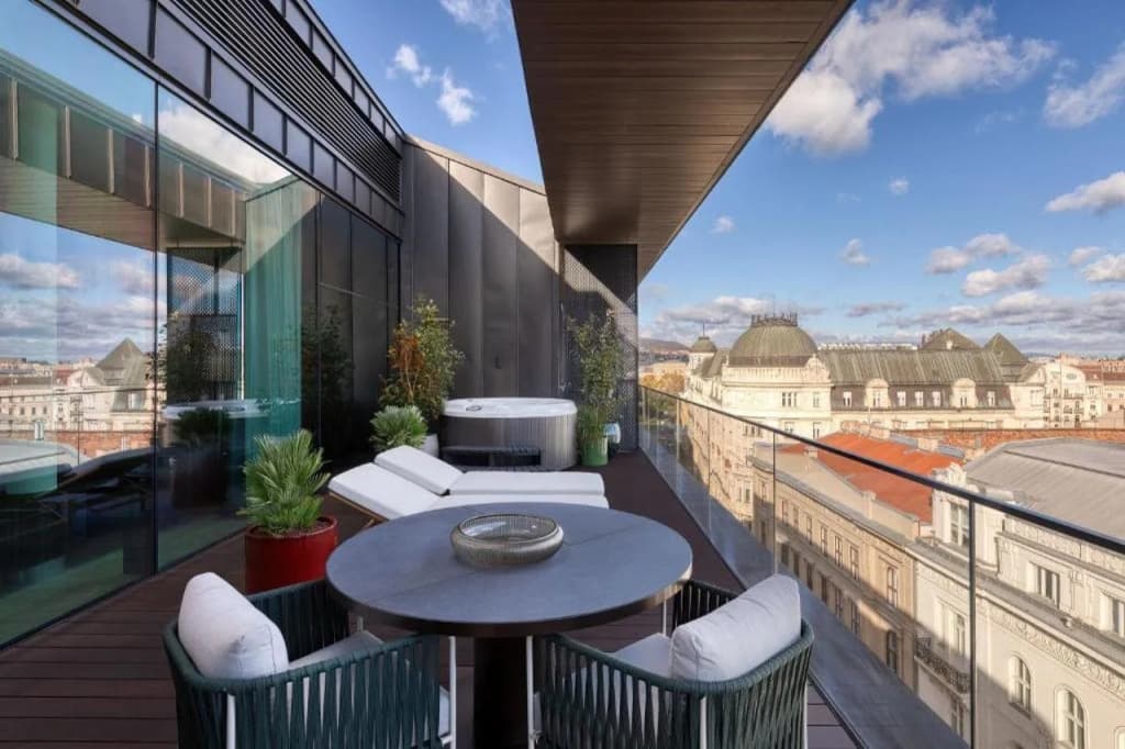 Dorothea Hotel, Budapest, Autograph Collection - photo 15