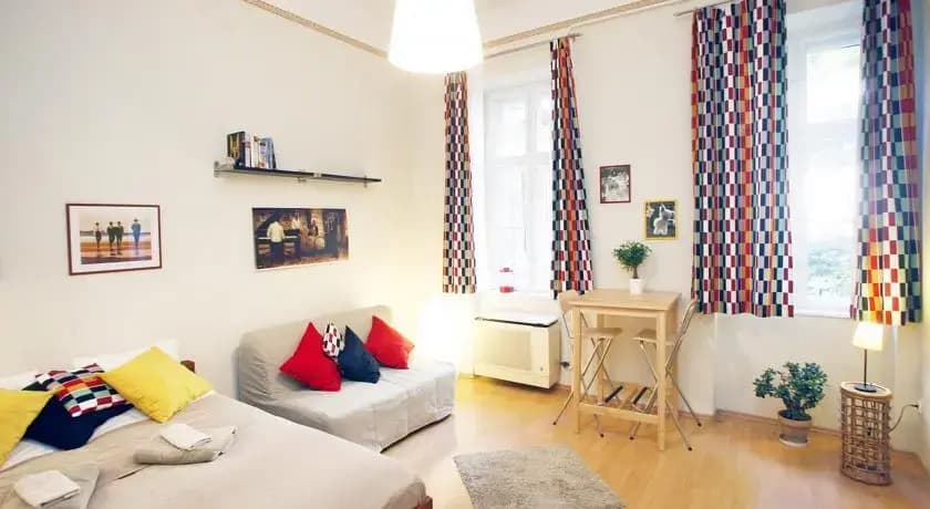 Vagabond Apartment - photo 8