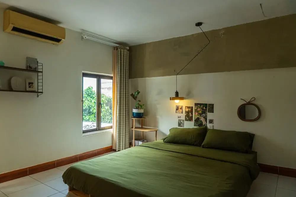 THE Room - photo 11