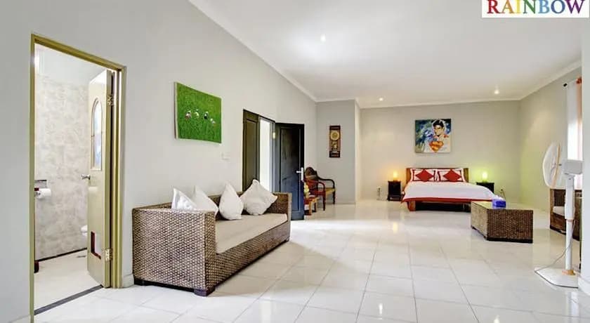 Rainbow Villa - photo 1