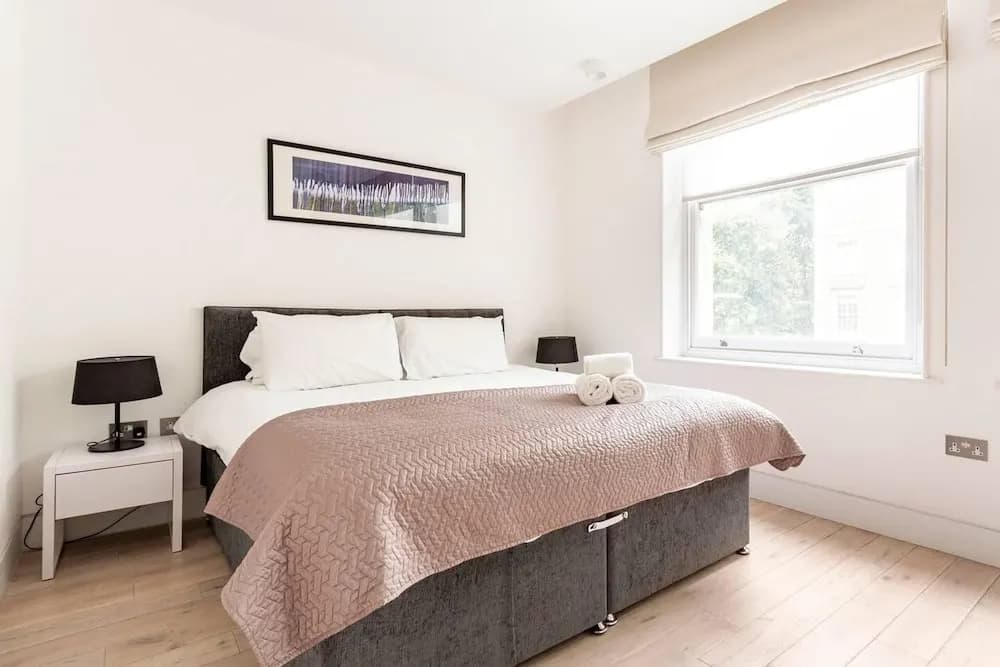 Central London - 2 Beds - Sleeps 4 - Lift - photo 2
