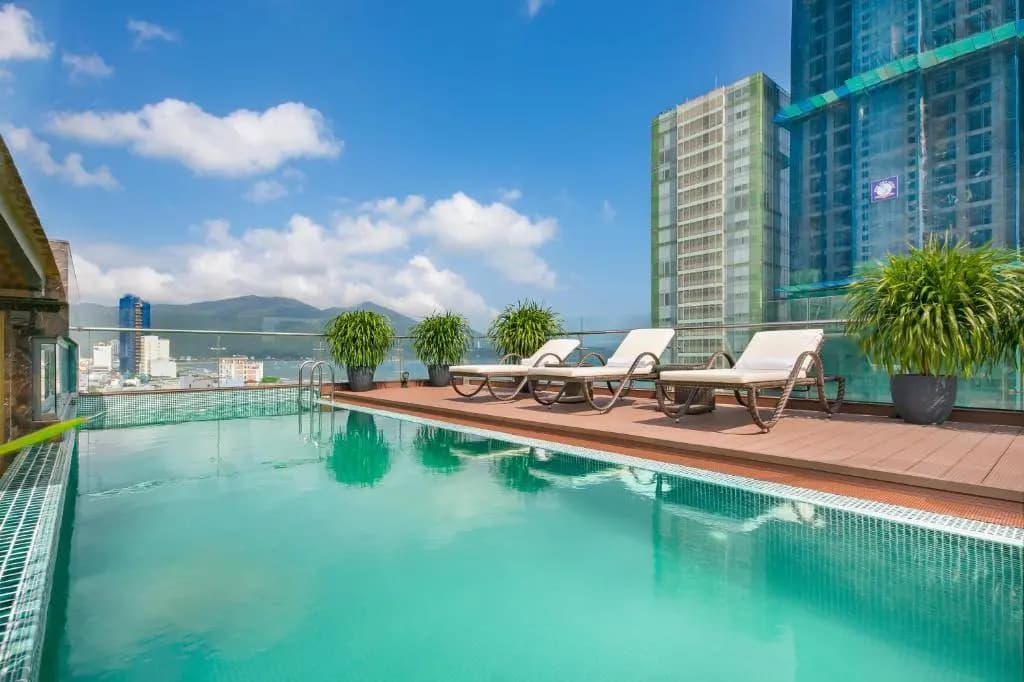 Dolphin Hotel and Apartment - photo 8
