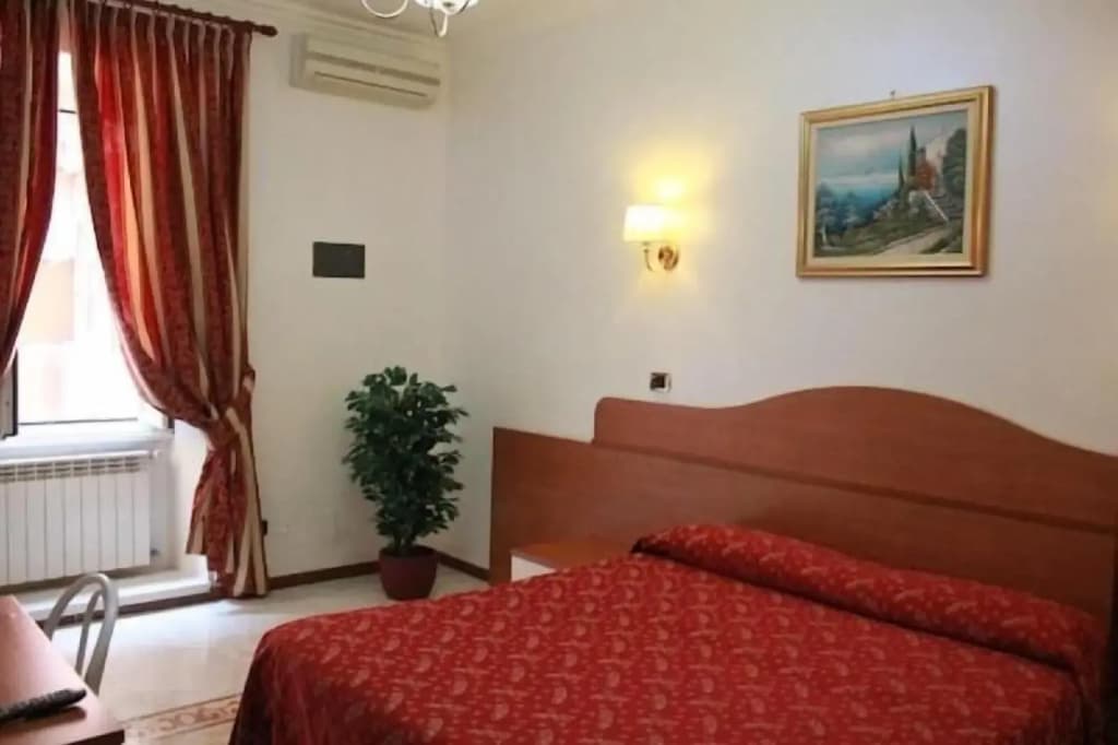 Hotel Euro Quiris - photo 5