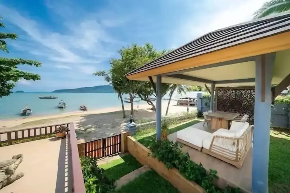 SeaView Villa Private Pool Table V195 - photo 13