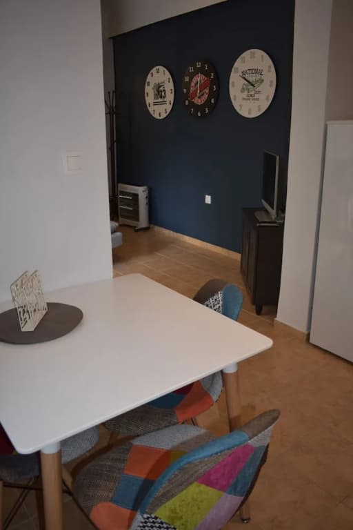 Cozy Apartment in central Athens - photo 11