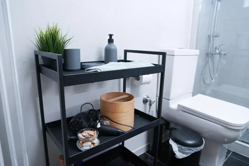 Modern studio apartment very close to city centre - photo 9