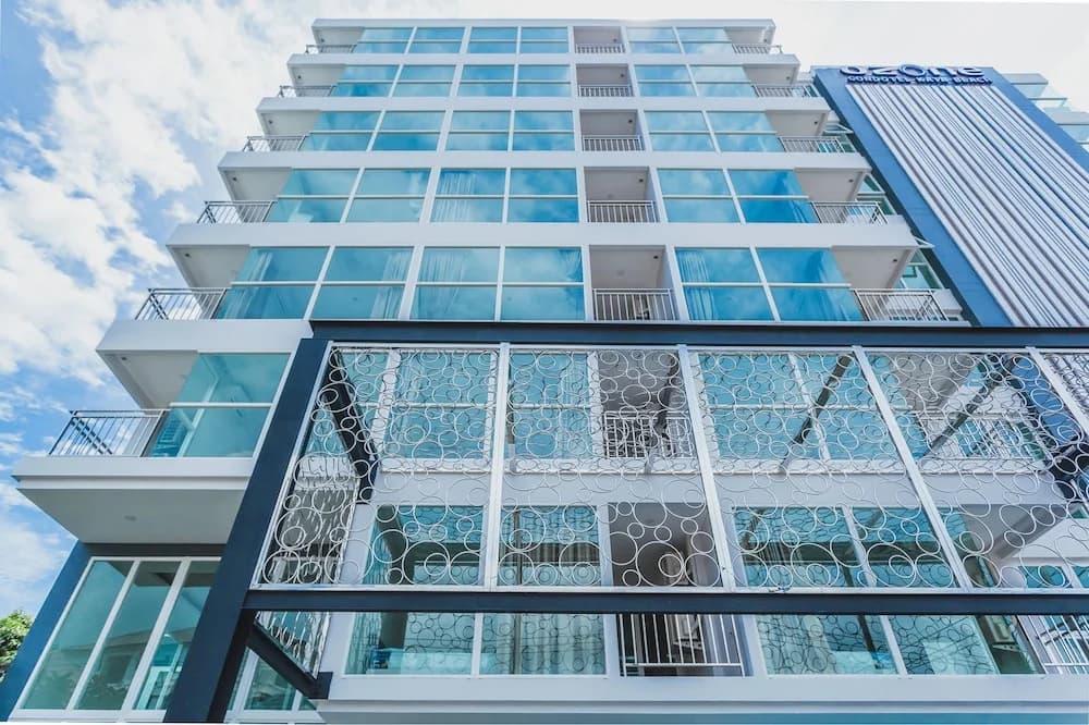 Condo in Kata in Ozone - Unit A506 - photo 1