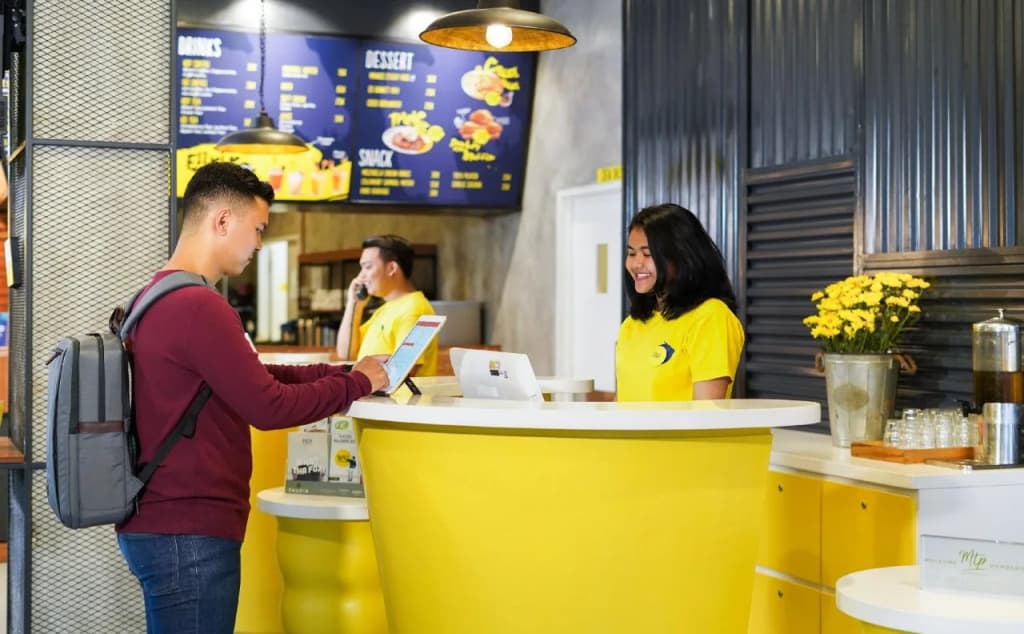 YELLO Hotel Manggarai Jakarta - photo 20