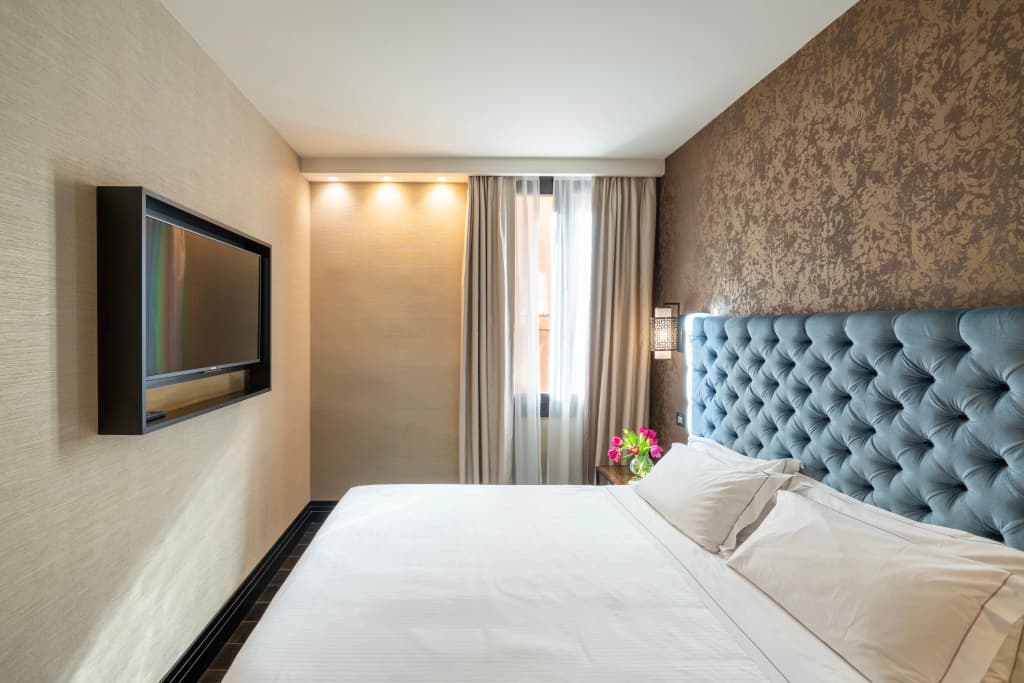 Venice Times Hotel - photo 4