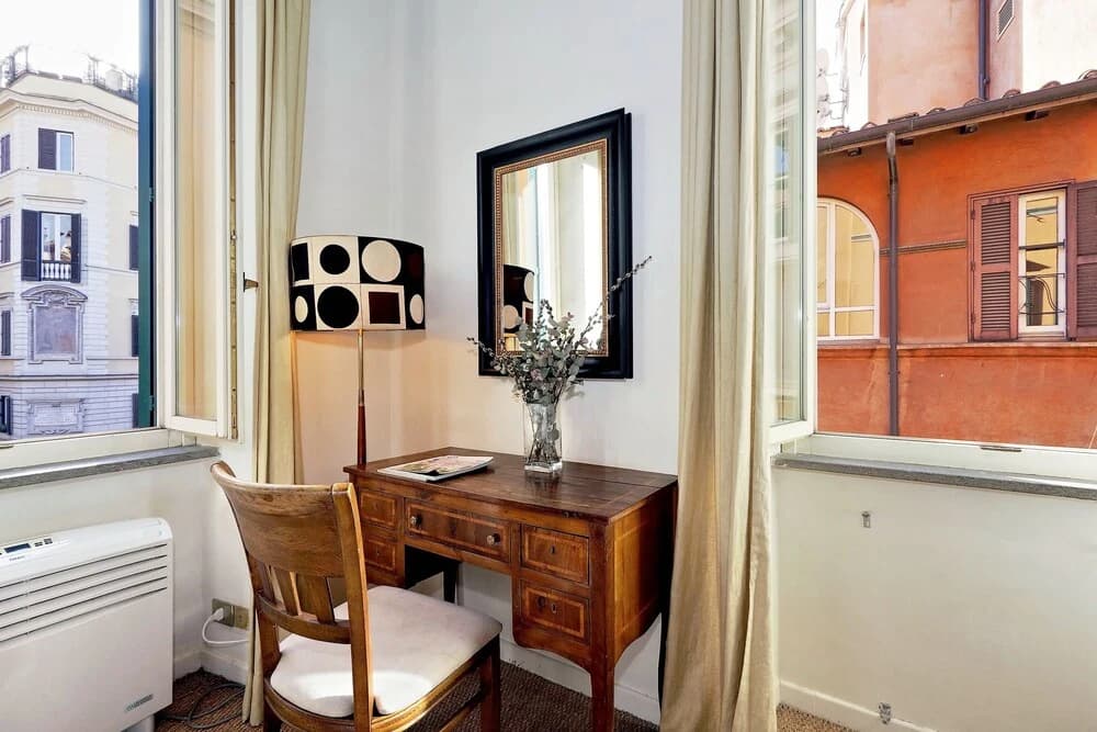 Trevi Charming Apartment - photo 4